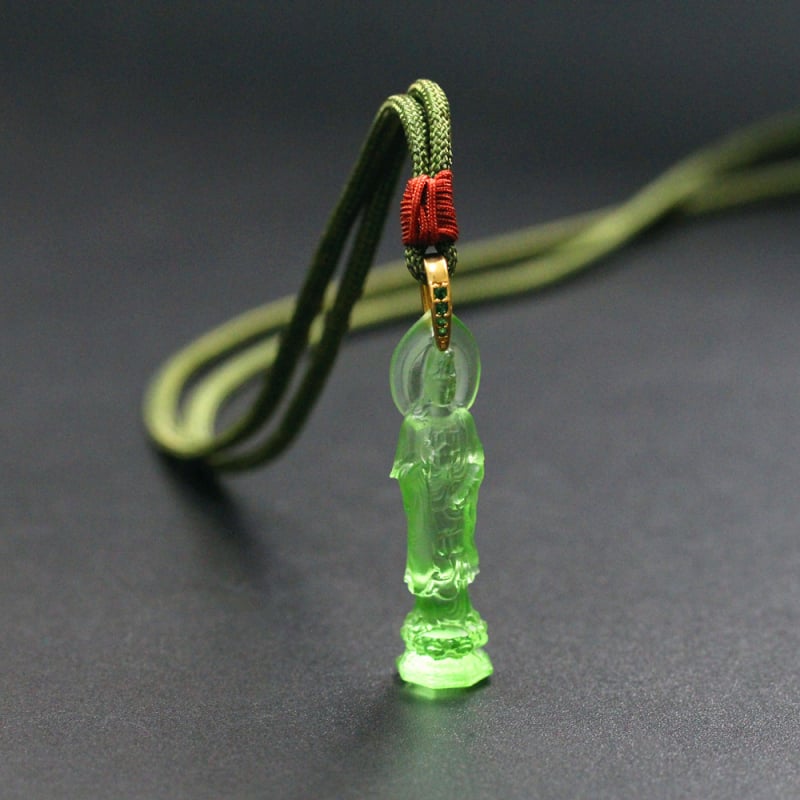 Trodimenzionalni Guanyin Bodhisattva glazirani privjesak za ogrlicu