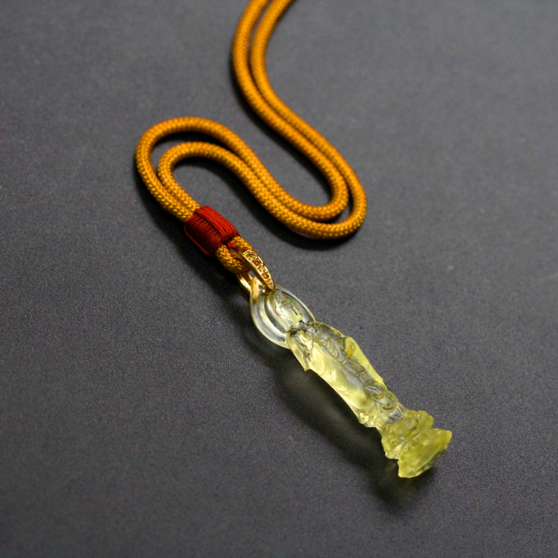 Trodimenzionalni Guanyin Bodhisattva glazirani privjesak za ogrlicu