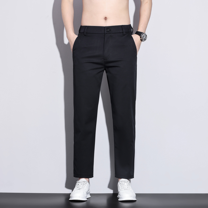Férfi cropped nadrág, tavasz–nyár 2026, egyenes szabás, slim fazon, prémium drapéria, koreai stílusú casual