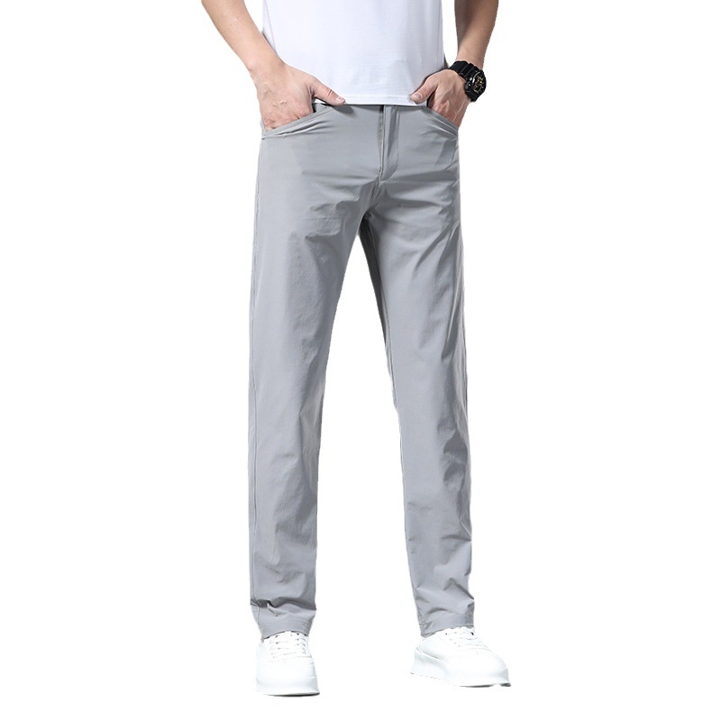 Muške ljetne lagane hlače, ravno-širok kroj, crne, s ice-silk teksturom, širokih nogavica, casual nošenje