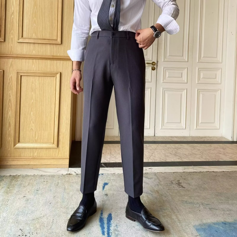Férfi nyári slim-fit, bokáig érő nadrág, könnyű anyagú, pamut-poliészter keverék