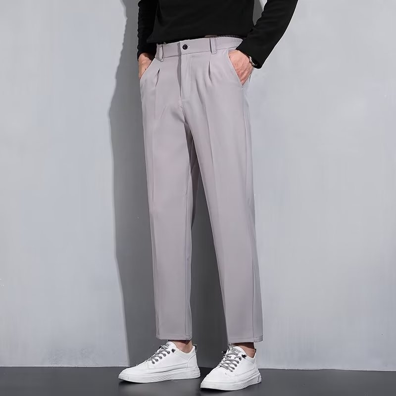 Muške hlače s ravnim krojem, cropped duljine, drapirana silueta, bez glačanja, crne, svakodnevne hlače