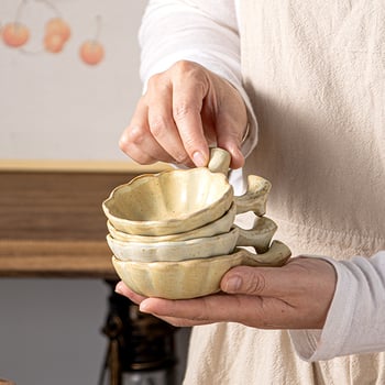 Porcelanska posuda za umak s drškom i postoljem za štapiće, posuda za sojin umak i dip, retro luksuzni stil