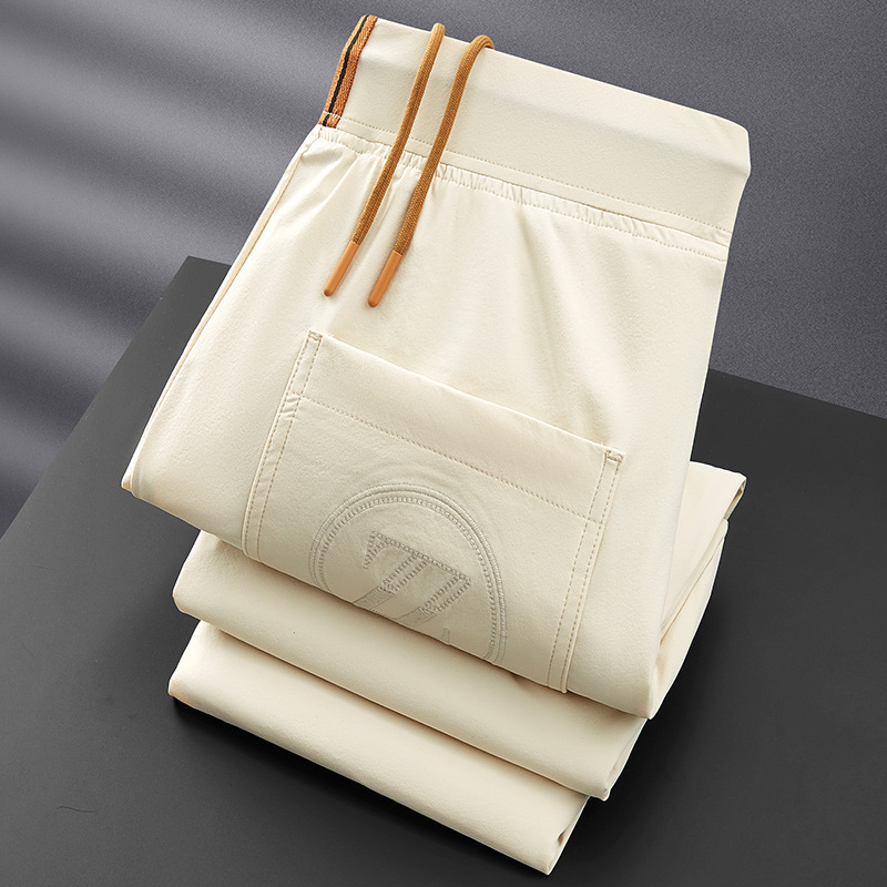 Muške crop pantalone od ice silk s izšivkom, uski kroj, lagane za ljeto