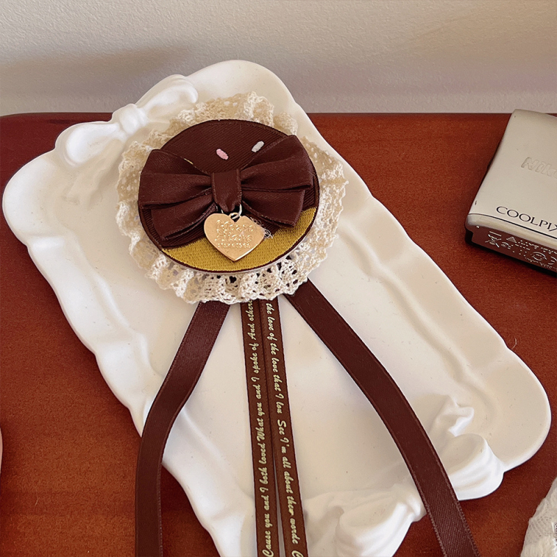 Ručna Lolita ukosnica za kosu s motivom tortice tiramisu, slatko i svestran dodatak.