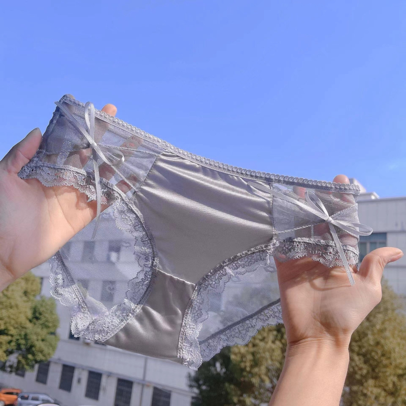 Gaćice od čipke i satena s mrežicom, mašna, niski struk
