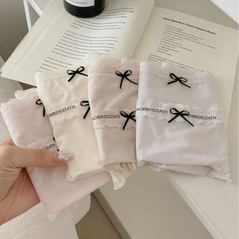 Izuzetno tanke ženske gaćice od ice silk s čipkastim rubom i mašnicom, hip briefs kroj, 7A antibakterijski modal preponska zona