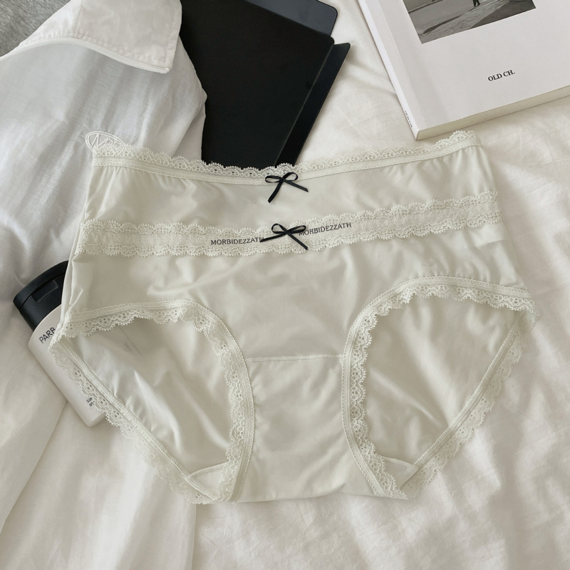 Izuzetno tanke ženske gaćice od ice silk s čipkastim rubom i mašnicom, hip briefs kroj, 7A antibakterijski modal preponska zona