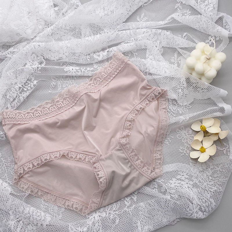 Nova ženska čipkasta gaćice – prozračna, bezšivna, pamuk podstava, Graphene Ice Silk