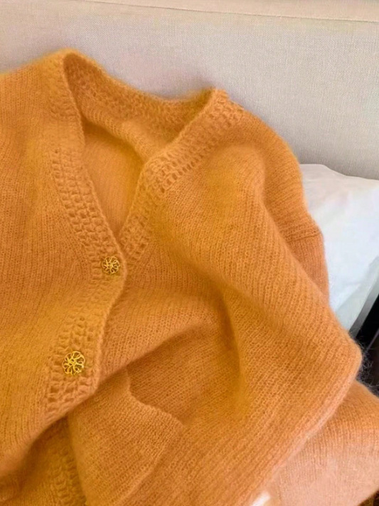 Ženski ružičasti pleteni kardigan s V-izrezom, elegantan jesensko-zimski stil, ležeran