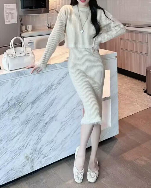 Ženski dvodijelni set: pleteni džemper i midi suknja, korejski stil, za jesen-zimu
