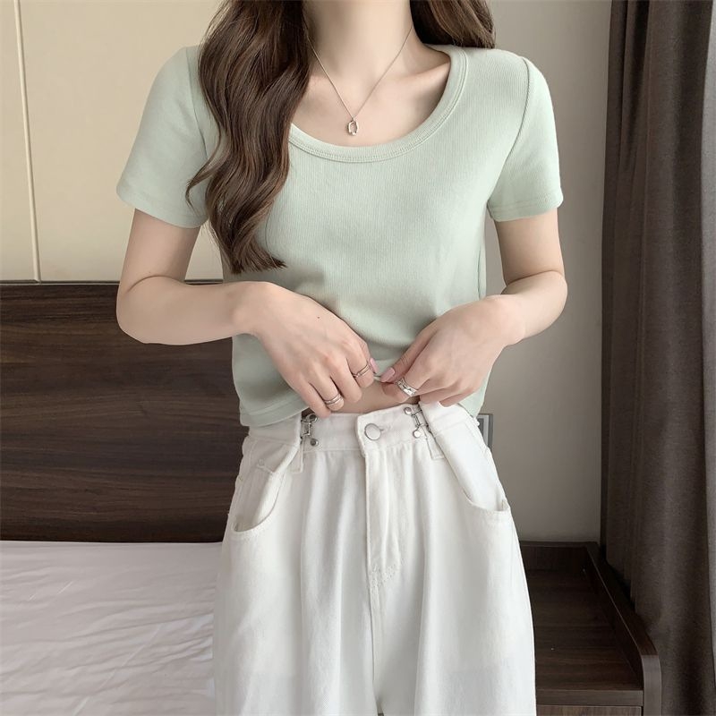 Ženski T‑shirt Mint Mambo stil, zelena Ice Silk, jednobojna, kratki rukavi, U-oblika ovratnik, uski kroj, ljeto 2025
