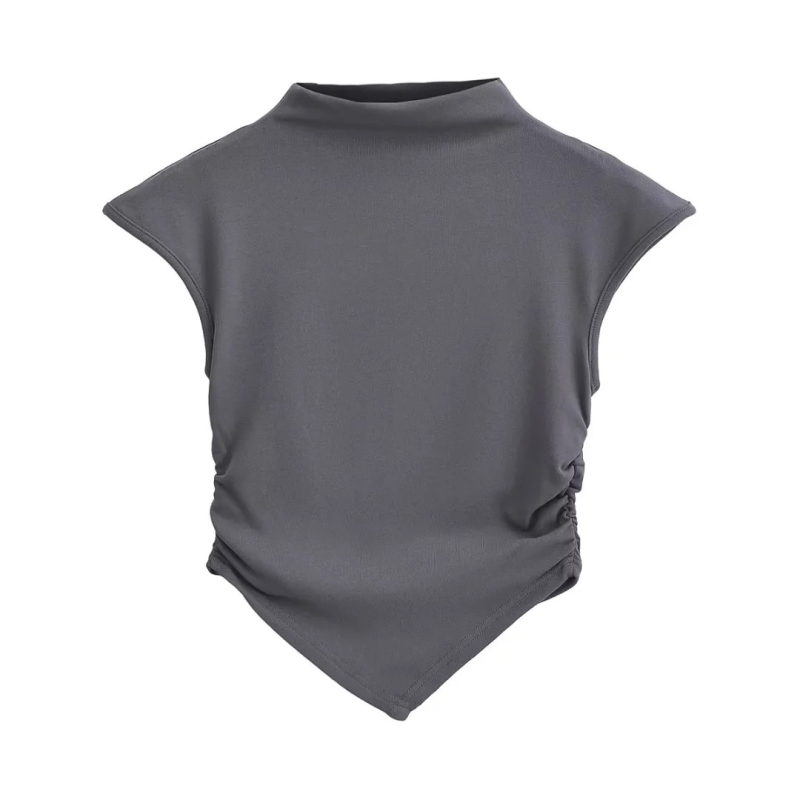 Ženski kratki T-shirt s polu-visokim ovratnikom, plisiranim rubom i trokutastim završetkom, jednodobojan, uski kroj