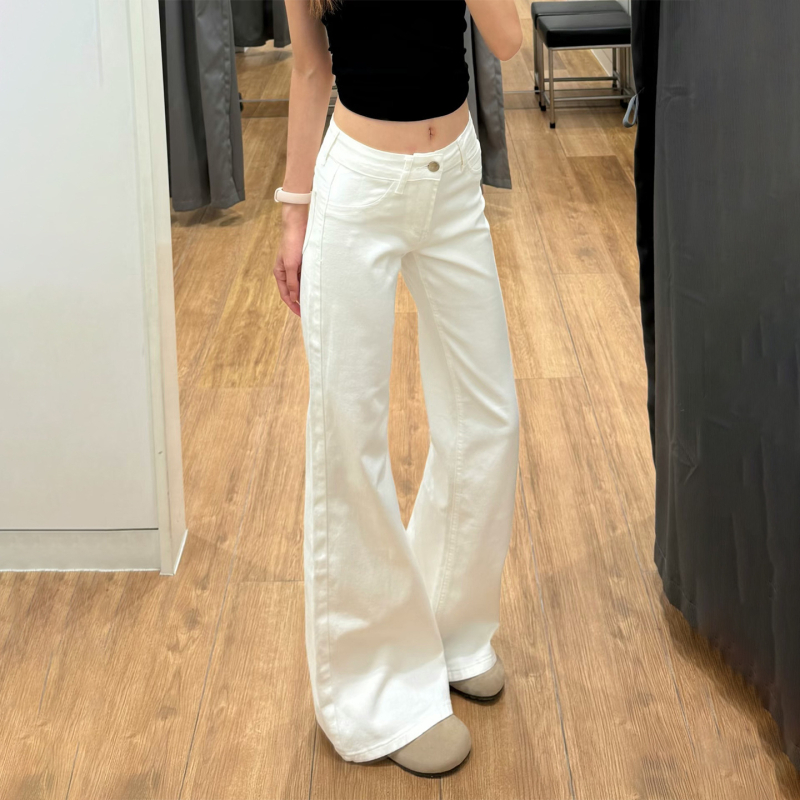 Női fehér slim-fit farmernadrág, koreai stílusú kora tavasszra, sokoldalú casual nadrág alacsony derekú, mikro-szárú