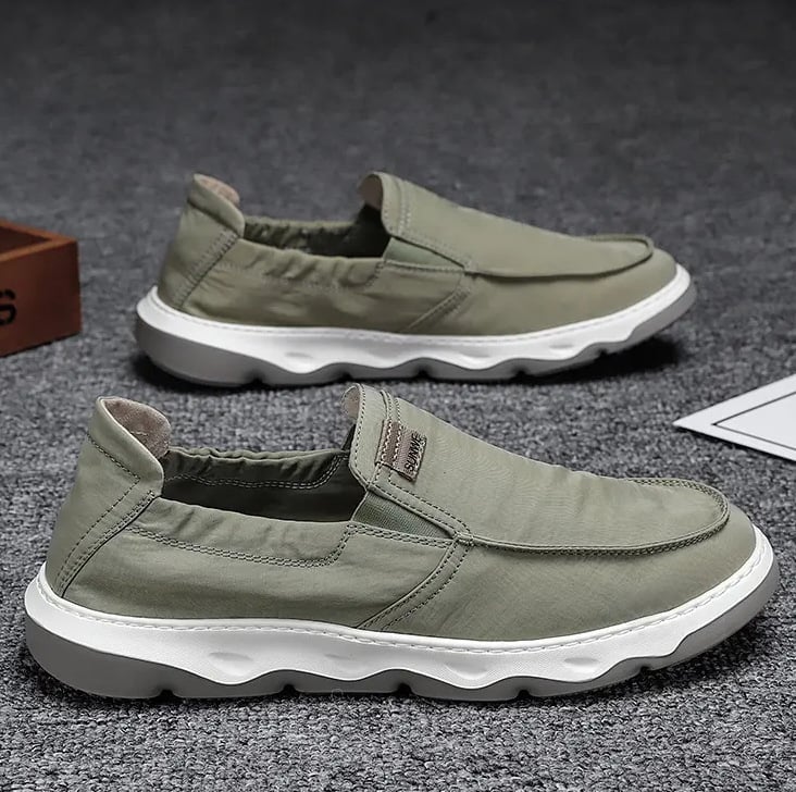 Pantofi bărbați din pânză, slip-on, vară 2025, ușori, talpă moale subțire, respirabili, din țesătură Ice Silk, în stil Beijing vechi