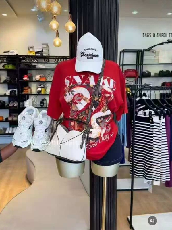 Ženski pamučni T-shirt kratkih rukava s mašnicom, 300 g teški pamuk, ležeran kroj za ljeto