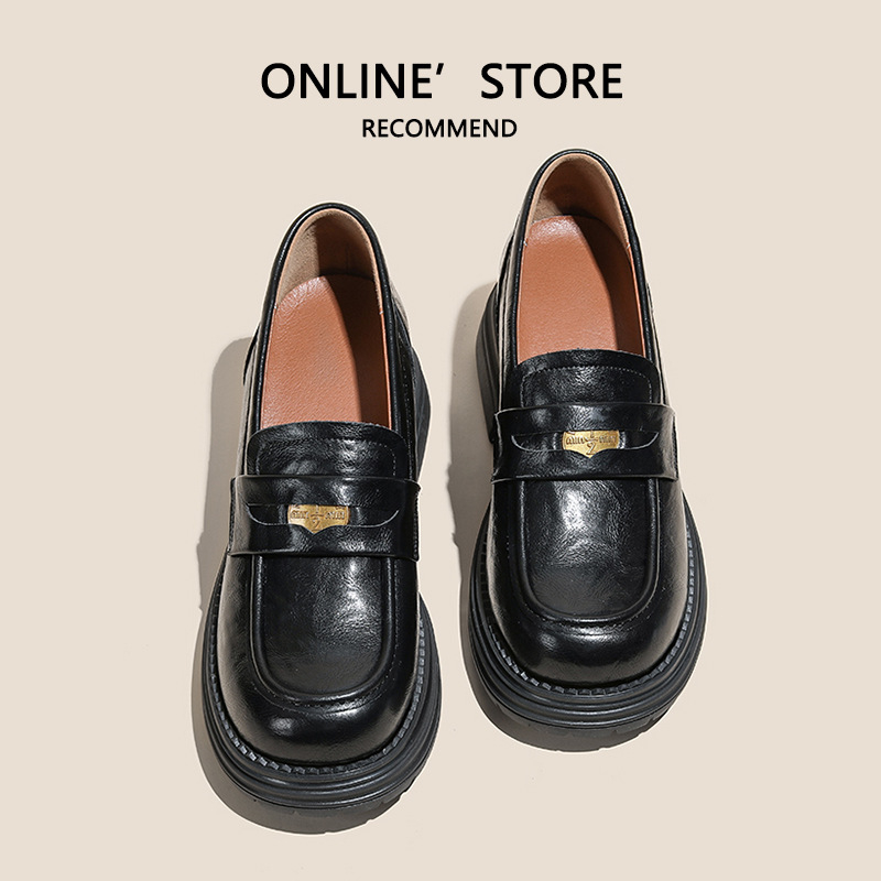 Camellia vastag talpú slip-on loafers nőknek, tavasz 2025, rejtett magasság-növelés, retro brit stílus, kicsi méret, műbőr