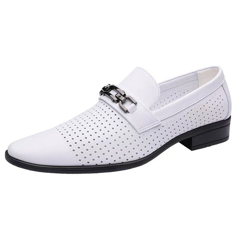 Férfi elegáns bőr mokaszin, hegyes orral, slip-on, fehér, modell 5755