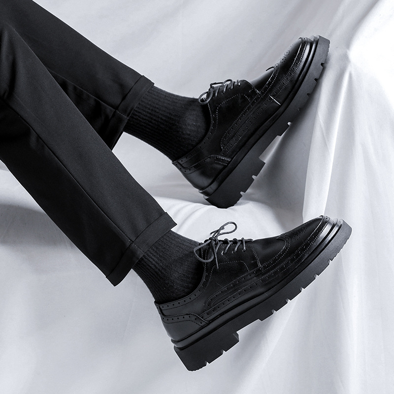 Muške kožne cipele za ljeto s debelim đonom za povećanje visine, britski stil brogue, crne, formalne svadbene cipele