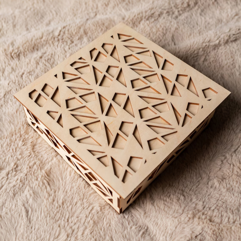 Gravírozott virágmotívummal készült fa dobozok készlete otthoni dekorációhoz, négyzetes forma, 16.5×16.5×6 cm