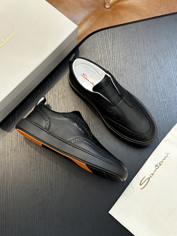 Férfi slip-on sportcipő borjúbőrből, gravírozott minta, divatos