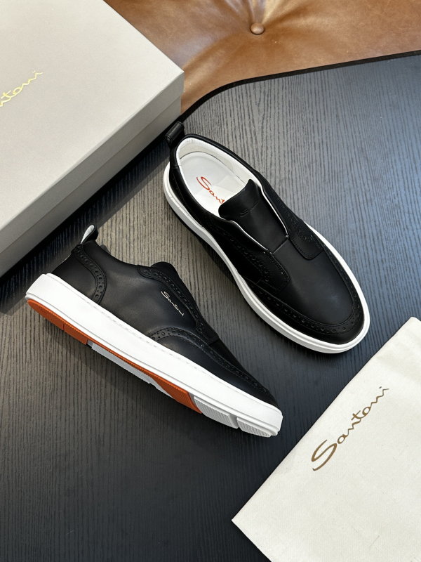 Férfi slip-on sportcipő borjúbőrből, gravírozott minta, divatos