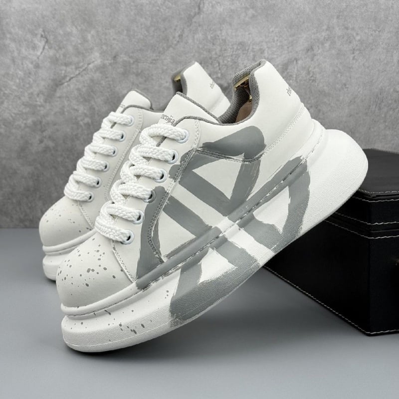Adidași albi pentru bărbați, cu modele pictate manual și graffiti, pantofi sport casual cu talpă interioară care crește înălțimea