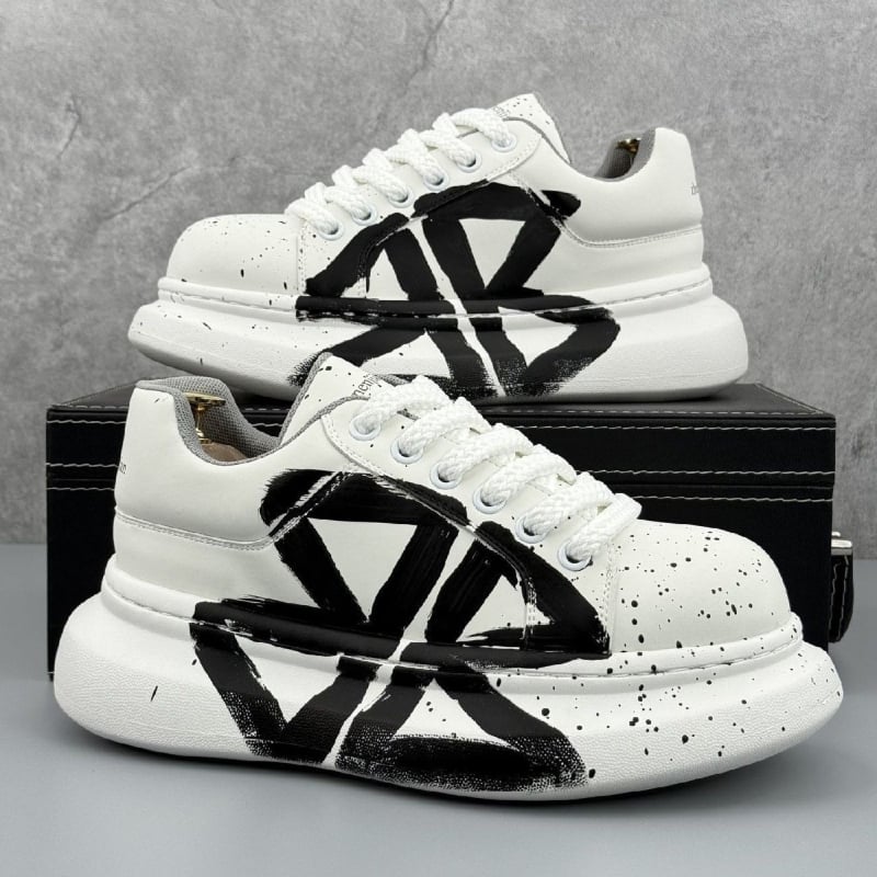 Adidași albi pentru bărbați, cu modele pictate manual și graffiti, pantofi sport casual cu talpă interioară care crește înălțimea