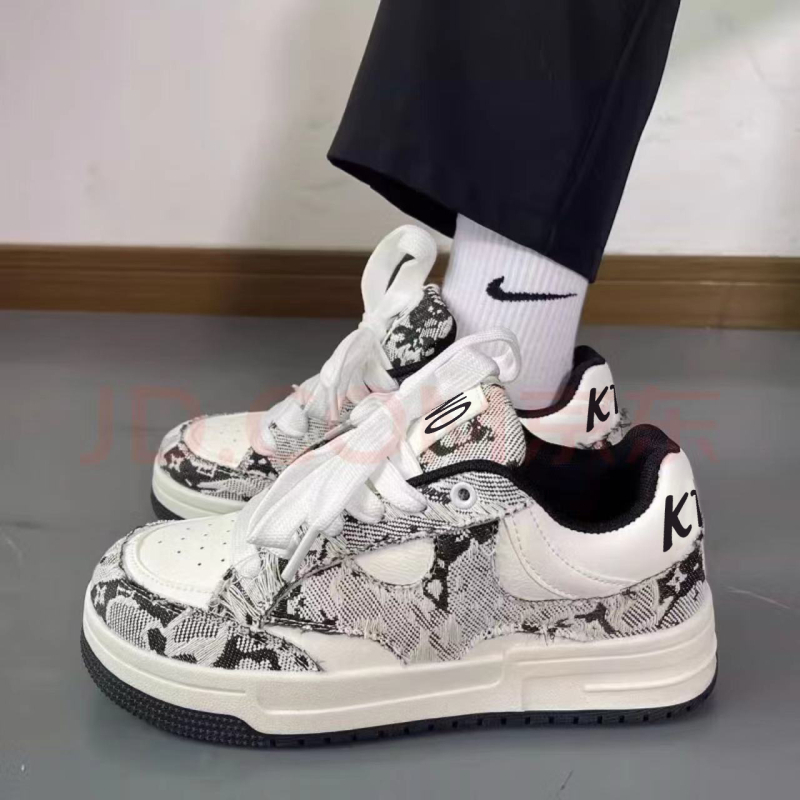 Kadulang fehér vászon casual sneaker férfiak és nők számára, skateboard-stílus, egyetemi és hétköznapi viselet