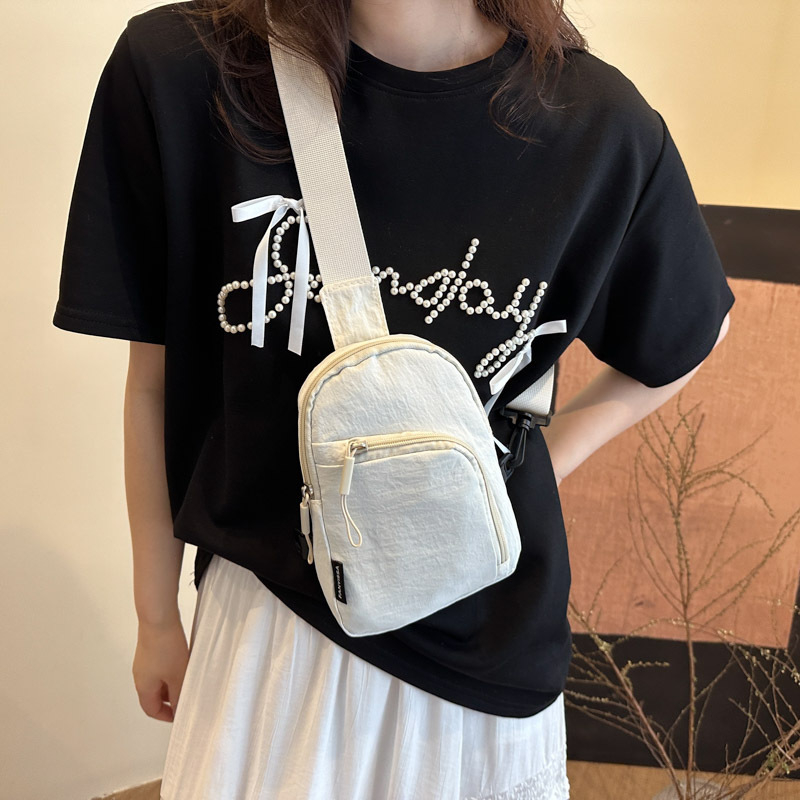 Ženska višefunkcionalna torbica za prsa i rame, crossbody, sportski stil, najlon, ljeto 2025