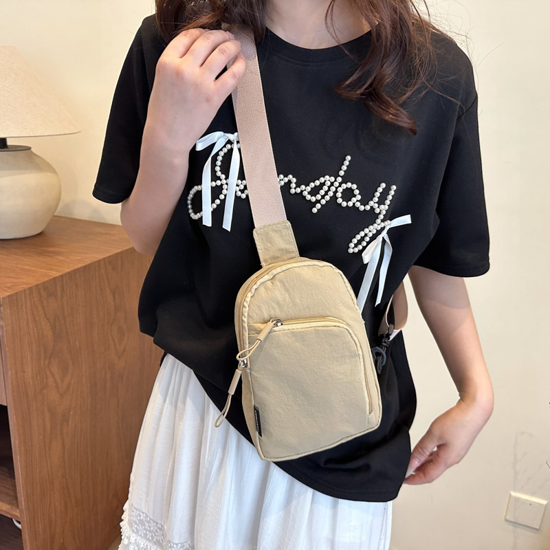 Ženska višefunkcionalna torbica za prsa i rame, crossbody, sportski stil, najlon, ljeto 2025