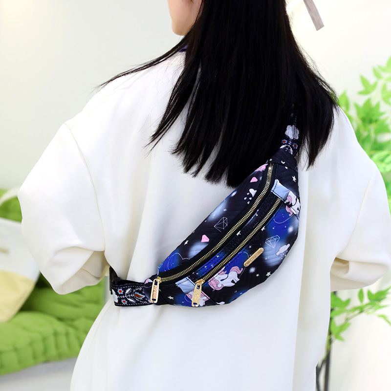 2025 nova žena crossbody torba s motivom jednoroga, slatki crtani stil, casual, svestrana