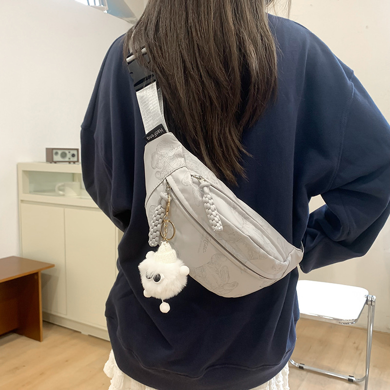 Ženska Dumpling stil torba od najlona, kompaktna crossbody i pojas torba, jesen 2025