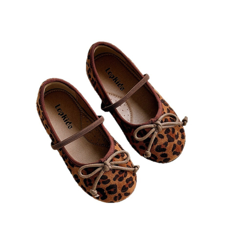 Lányoknak hercegnői balettcipő velúr felülettel, leopard mintával, puha talp, slip-on