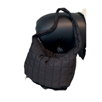 Teksturirana ženska torba velikog kapaciteta — dumpling oblika tote, preko ramena ili crossbody