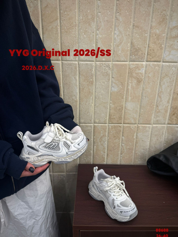 Dječje tenisice s mrežastim gornjim dijelom, lagane i prozračne, unisex, bijele, s Velcro zatvaračem, ljeto/proljet/jesen 2026