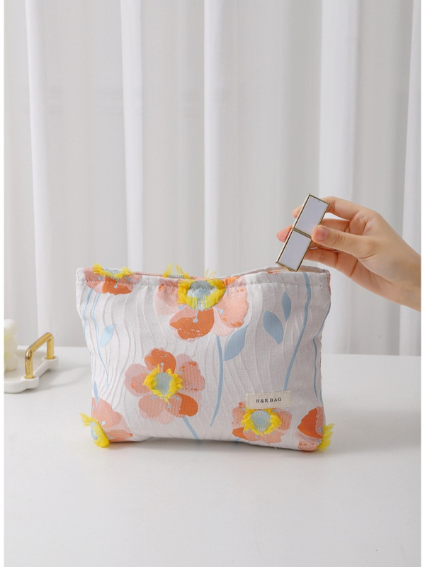 Koreai stílusú, háromdimenziós hímzett hordozható kozmetikai táska, nagy kapacitású a rúzsok és a bőrápolási termékek számára