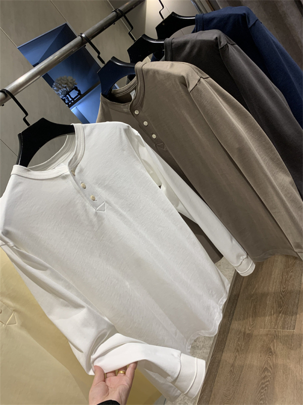 Férfi hosszú ujjú póló Henley gallérral, khaki retro, egyszínű, pamut