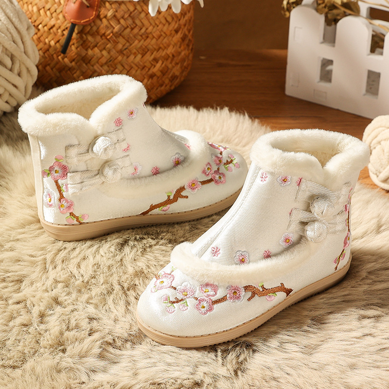 Lányok téli etnikus stílusú bakancsai, hímzett textil felsőrésszel és fleece belsővel