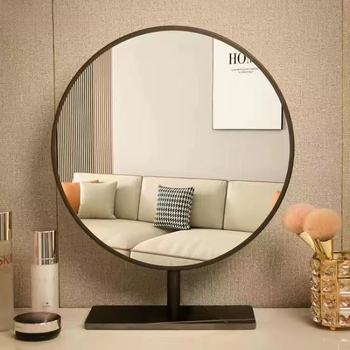 Kerek sminktükör, minimalistán modern dizájn, asztali használatra diákotthonokban és irodákban