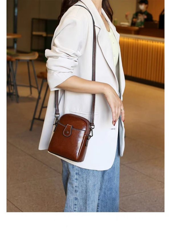 Γυναικεία μικρή τσάντα crossbody από γνήσιο δέρμα με θήκη για κινητό, συμπαγής τετράγωνος σχεδιασμός