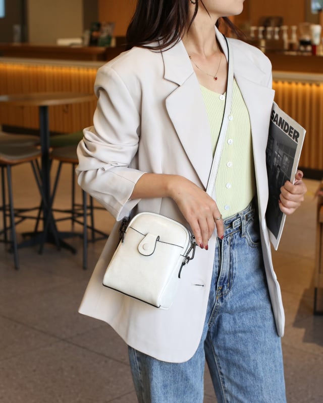 Γυναικεία μικρή τσάντα crossbody από γνήσιο δέρμα με θήκη για κινητό, συμπαγής τετράγωνος σχεδιασμός