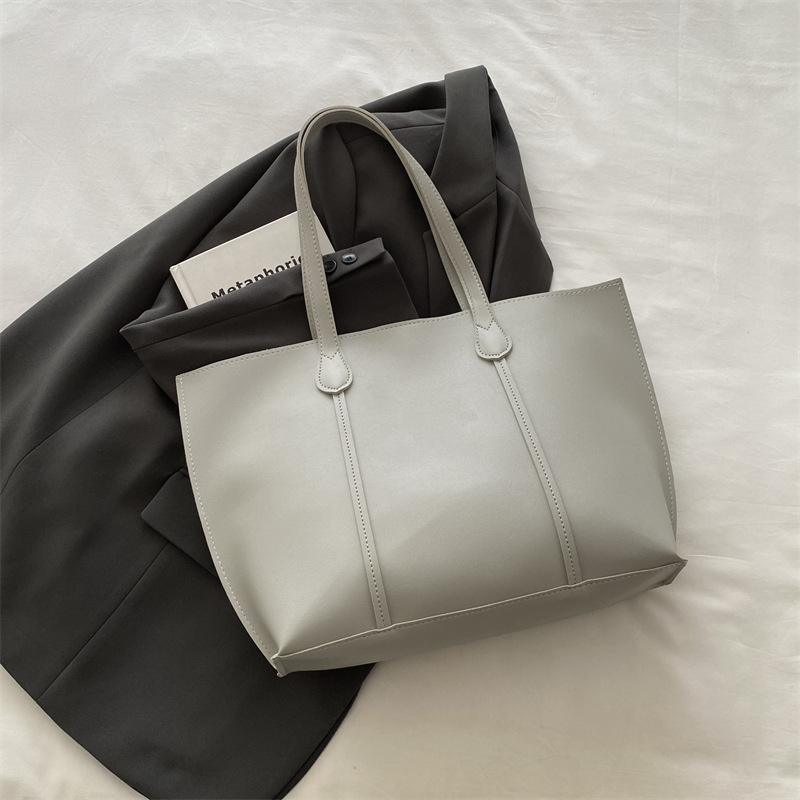 Ženska tote torba velikog kapaciteta, 2024 nova moda retro gradska svakodnevna torba, PU materijal, bucket oblik, zatvarač, srednja veličina, dvostruke naramenice