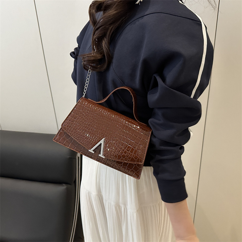 Ljetna 2025 moda: mala kvadratna crossbody torbica za žene od PU kože