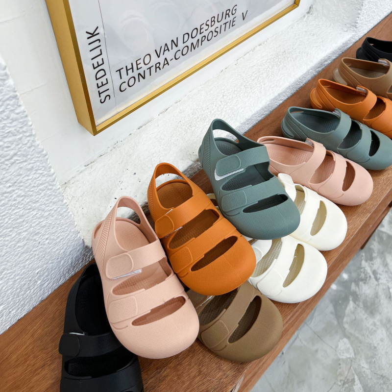 Dječje ljetne sandale za plažu sa Velcro kopčom, zatvorenim prstom i mekanom sole