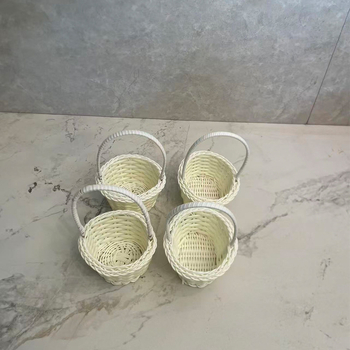 Prijenosna mini košara s imitacijom rotanog pletenja, plastična zidna košarica, rekvizita za fotografiranje, kućno skladištenje i dekorativna košara za cvjetne aranžmane