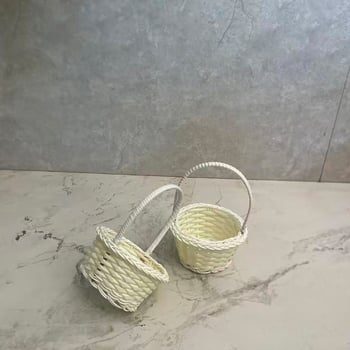 Prijenosna mini košara s imitacijom rotanog pletenja, plastična zidna košarica, rekvizita za fotografiranje, kućno skladištenje i dekorativna košara za cvjetne aranžmane