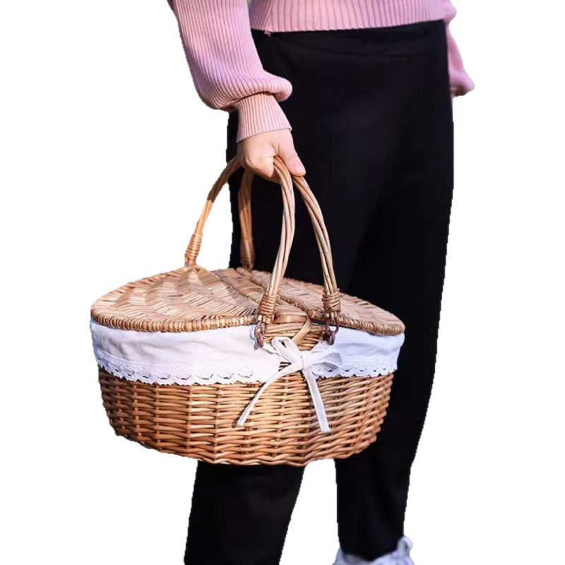 Košara za piknik na otvoreno od ratana s poklopcem, seoskog stila