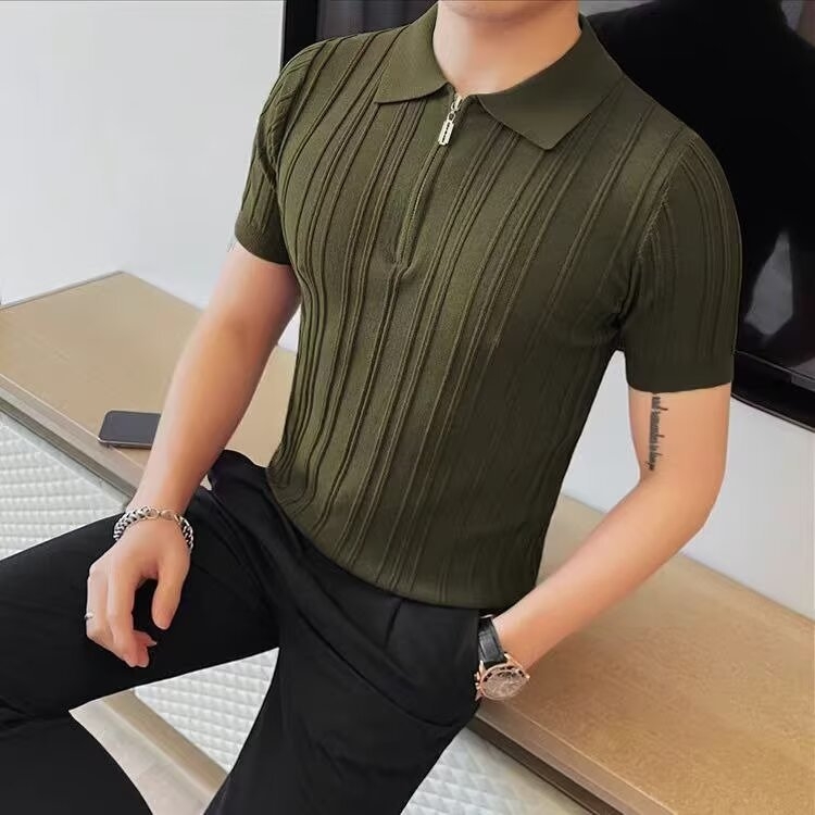 Férfi nyári könnyű kötött polo ing rövid ujjú, fél cipzárral, gallér, karcsú szabás, csíkos jacquard minta