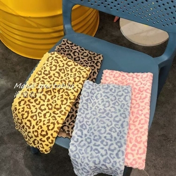 Set od 4 krpe od mikrovlakanaa s leopard uzorkom, za kuhinju – upijajuće krpe za suđe i čišćenje površina